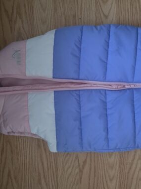 Puma Kids Colorblock Puffer Vest in Pink, White & Light Blue
